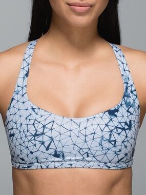 Lululemon Free to Be Bra Wild Star Crushed Silver Fox Deep Navy Size 4